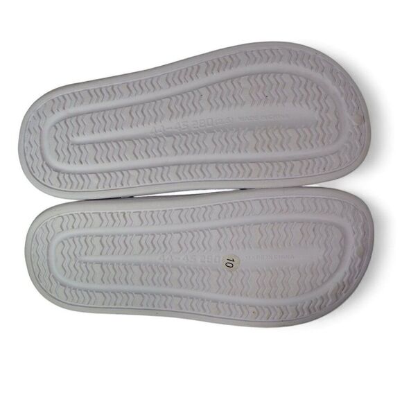 The Animal Rescue Site Greater Good Paw Print Faux Fur Lined Slippers Women's 10 - Picture 8 of 13